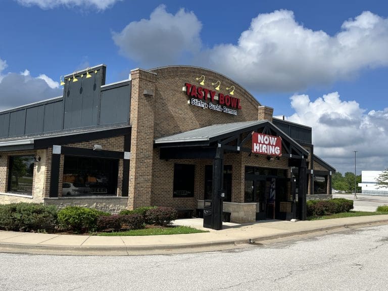 Tasty Bowl, An Asian Restaurant Opens in O’Fallon, IL