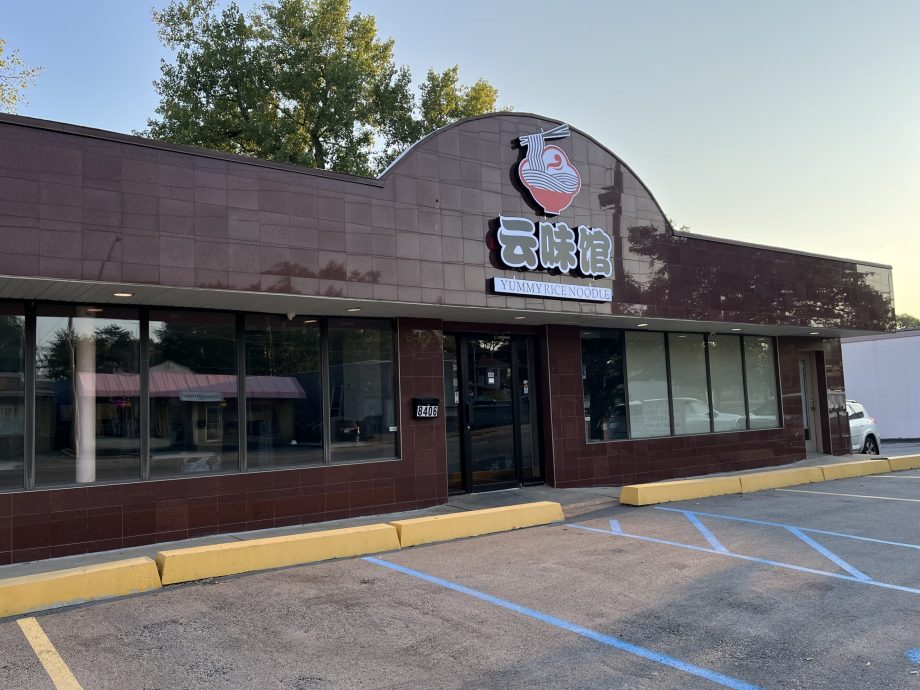 Yummy Rice Noodle Opens In University City, MO