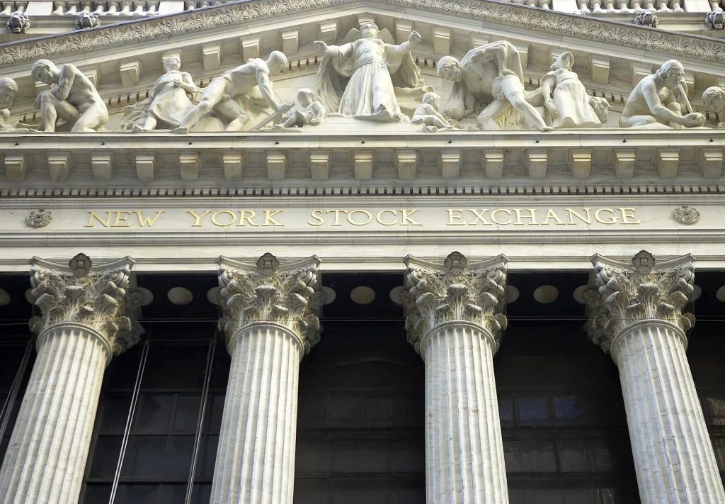 US Financial Markets Struggle on Nov. 18, 2025
