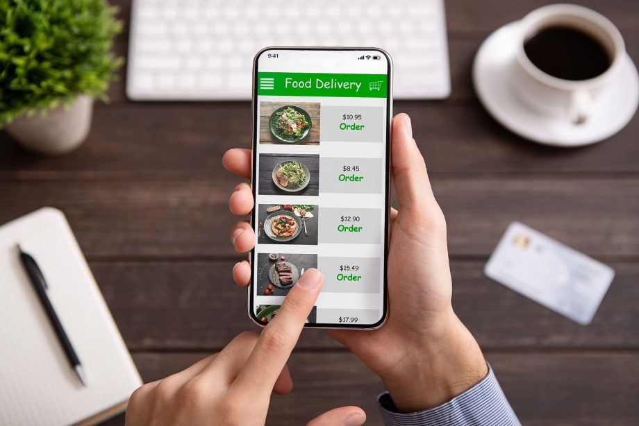 Online Ordering Continues to Fuel Restaurant Growth