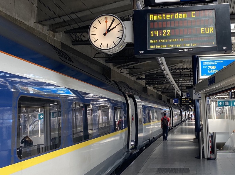 Urgent UK France Train Disruption Shuts Channel Tunnel