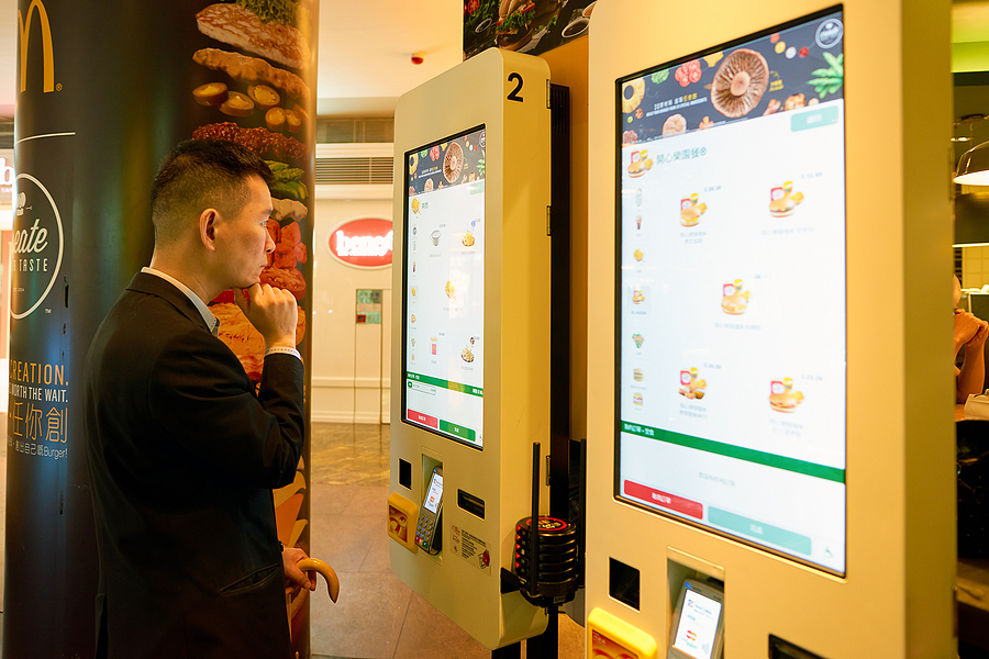 Local Venues Test Cashless Kiosks For Faster Service