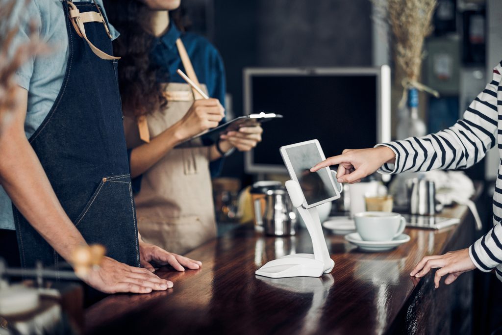 Is Now The Right Time To Invest In A Restaurant?