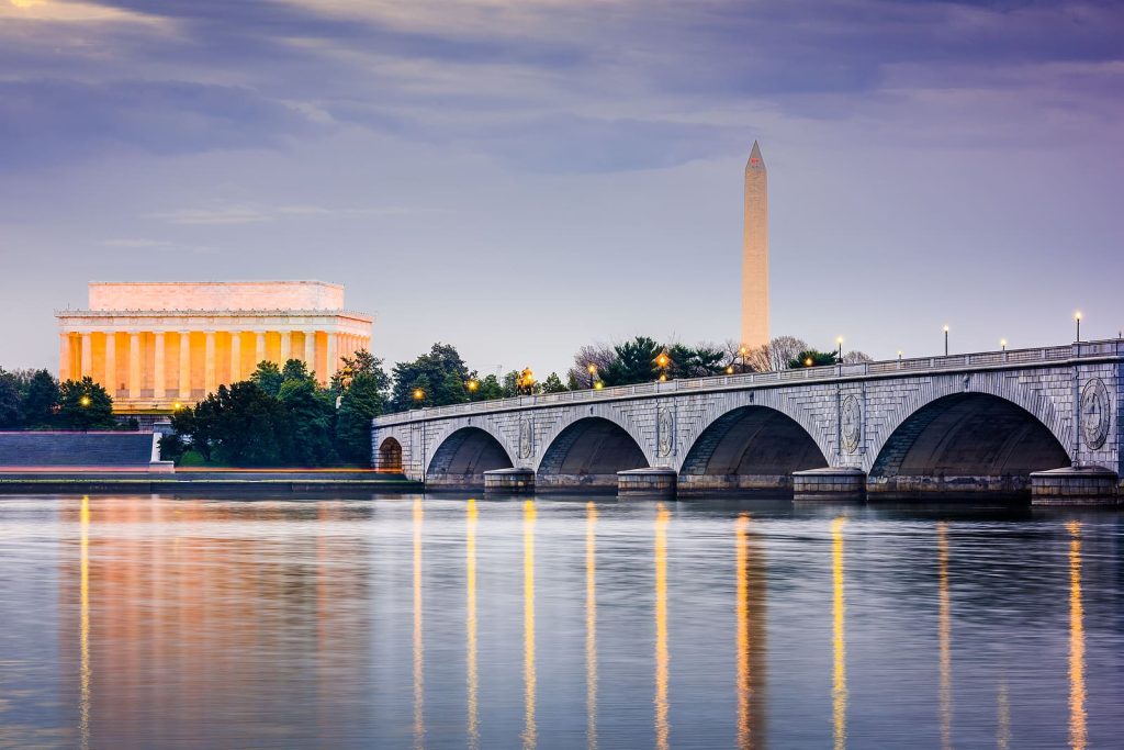 Political Theater Is Insulting to the Intelligence of America