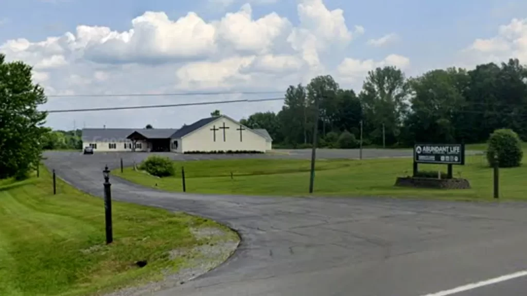 Church explosion injures 5 people in Boonville, New York