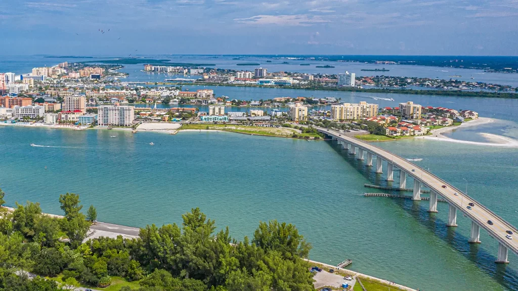 Missing paddleboarder’s body found in Old Tampa Bay, no foul play suspected