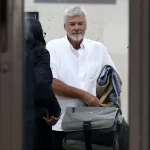 Brian Hooker to remain in Bahamas, search for missing wife Lynette