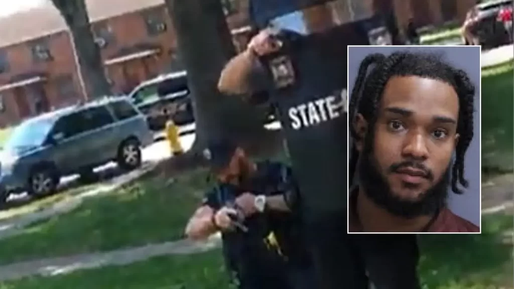 Video shows armed man holding 2-year-old hostage in Pennsylvania standoff